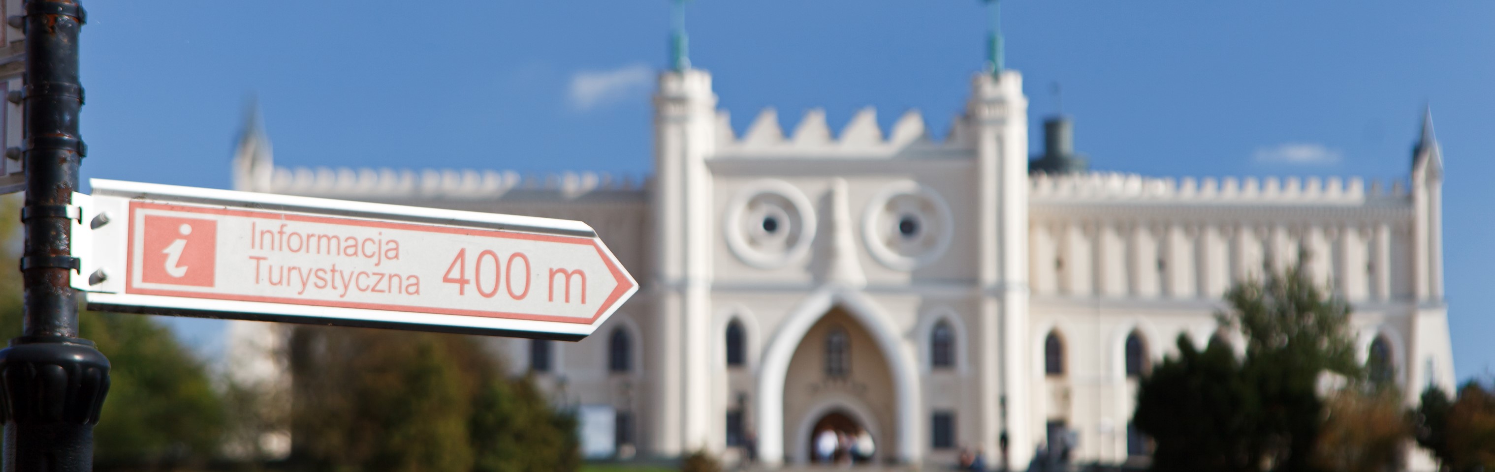 Co zobaczy header
